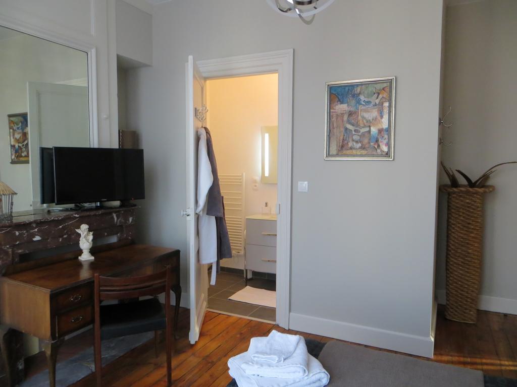 Chambres D'Hotes- Lille Aux Oiseaux Room photo